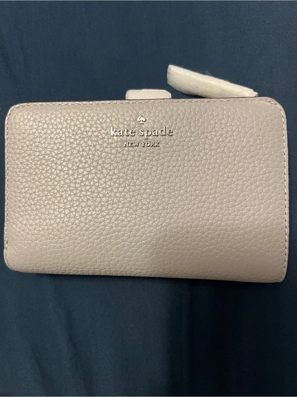 kate spade medium Pebbled Leather bi-fold Wallet - Picture 2 of 7